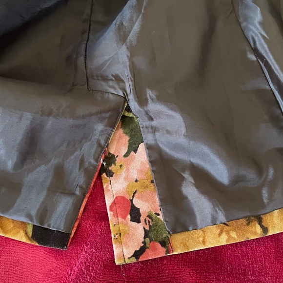 Studio by Liz Claiborne  velvet floral jacket - Picture 5 of 7